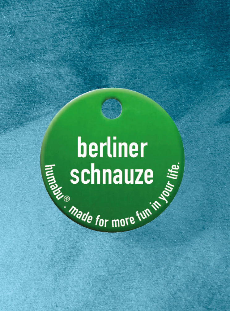 Humabu, der antiklimper Hundemarkenbund, Hundemarke "Berliner schnauze", Hundemarke klapperfrei, Hundemarkentasche wetterfest