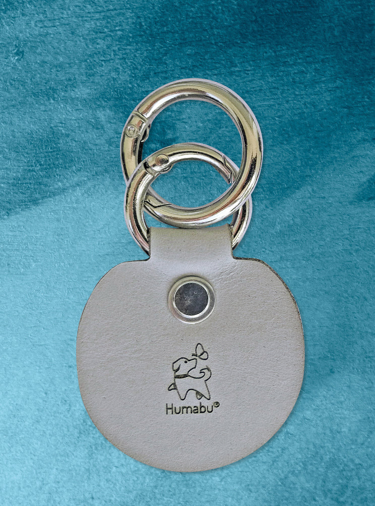 Humabu, der antiklimper Hundemarkenbund, for you Fellnase, Hundemarke klapperfrei, Hundemarkentasche wetterfest