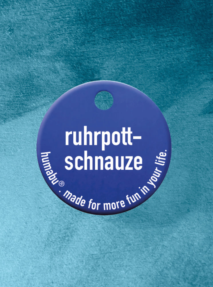 Humabu, der antiklimper Hundemarkenbund, Hundemarke "ruhrpott-schnauze", Hundemarke klapperfrei, Hundemarkentasche wetterfest