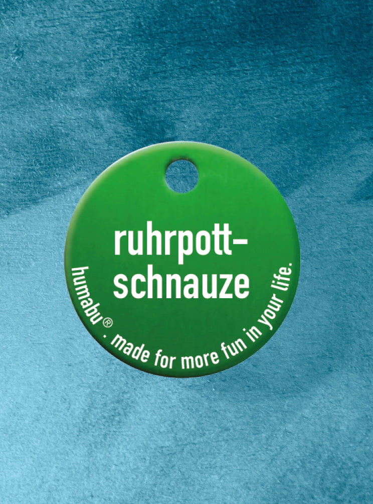 Humabu, der antiklimper Hundemarkenbund, Hundemarke "ruhrpott-schnauze", Hundemarke klapperfrei, Hundemarkentasche wetterfest