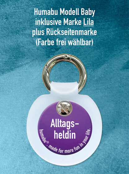 Humabu Geschenkset - Hundemarke mit Gravur zum Schlüsselanhänger montiert