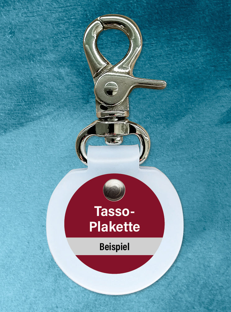 Der Humabu bietet Platz für die Tasso-Plakette und die Hundesteuermarke.